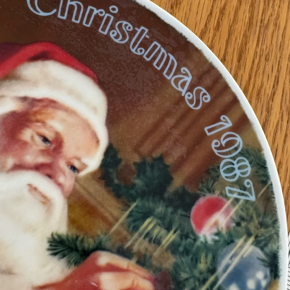 Norman Rockwell Festive Red and White Santa Plate